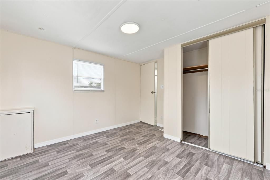 В аренду: $1,195 (2 спален, 1 ванн, 720 Квадратных фут)