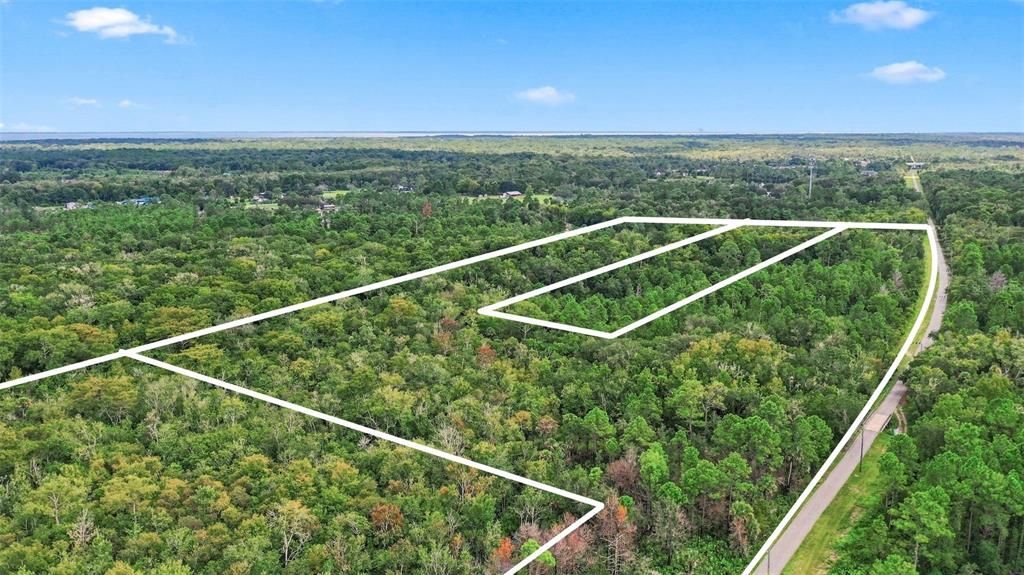 待售: $250,000 (17.42 acres)