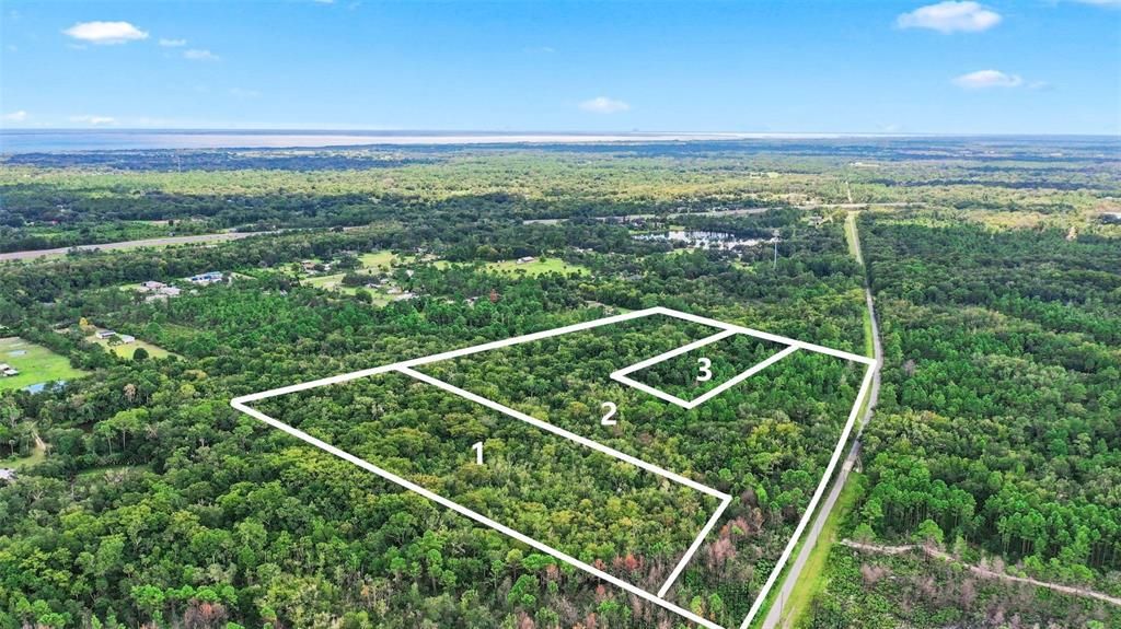 待售: $250,000 (17.42 acres)