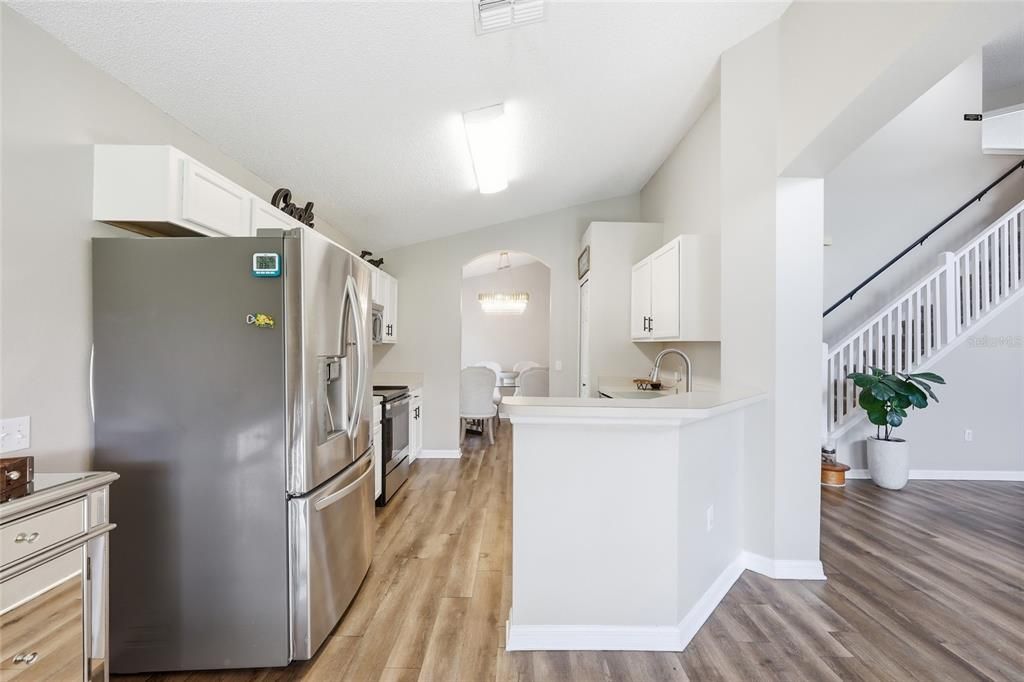En Venta: $449,990 (5 camas, 3 baños, 2235 Pies cuadrados)