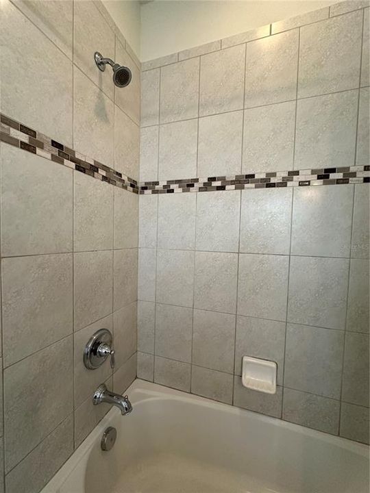 В аренду: $3,100 (2 спален, 3 ванн, 2140 Квадратных фут)