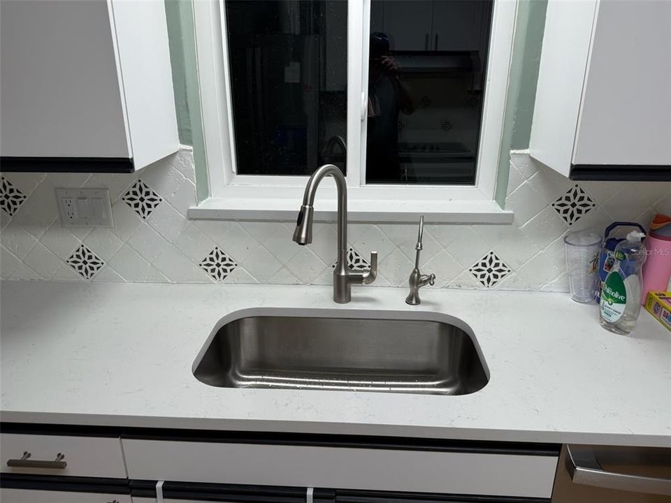 В аренду: $2,800 (3 спален, 2 ванн, 1547 Квадратных фут)