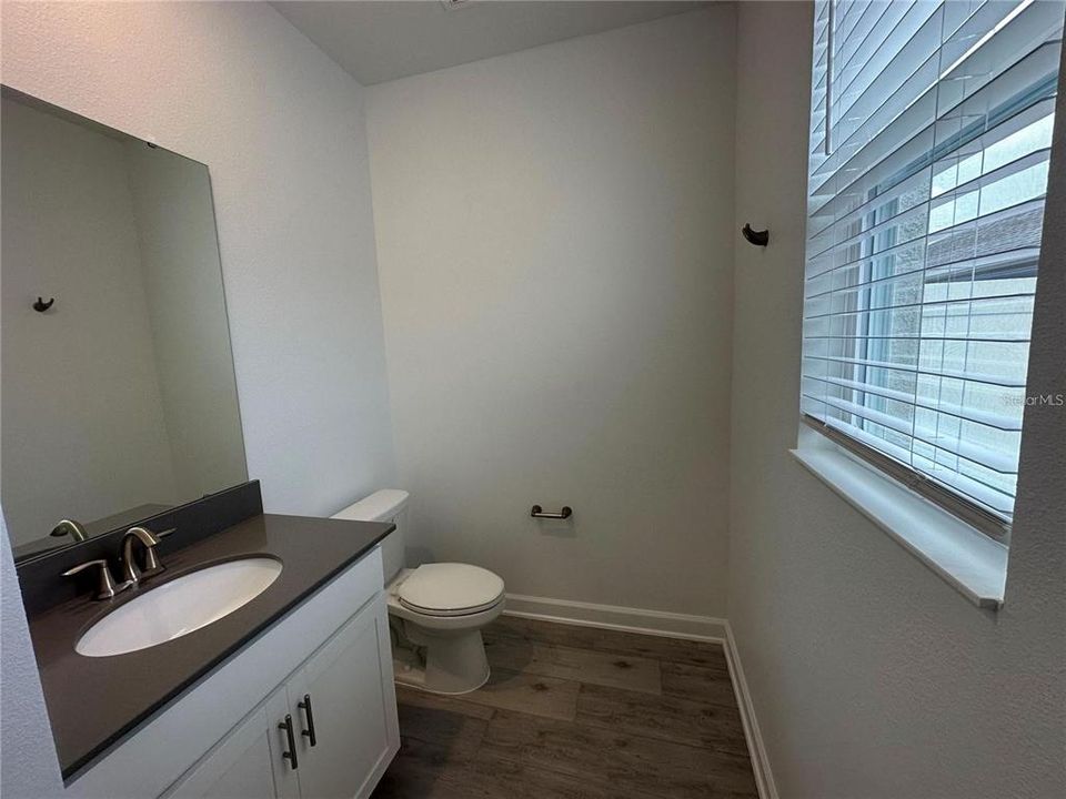 For Sale: $329,000 (3 beds, 2 baths, 1620 Square Feet)