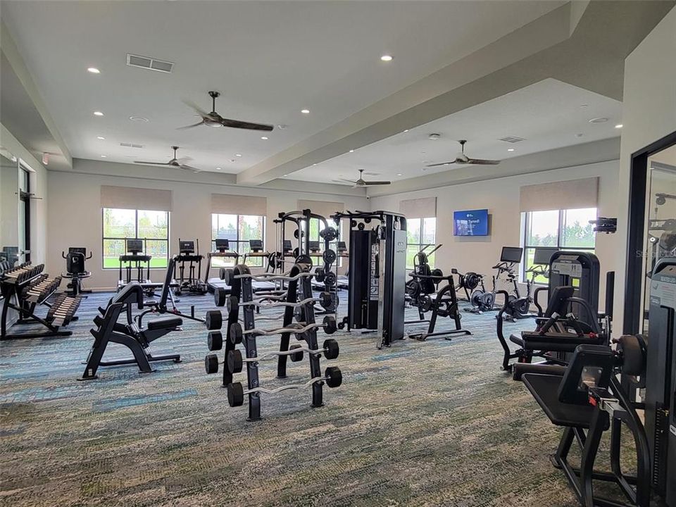 For Rent: $2,300 (3 beds, 2 baths, 1444 Square Feet)