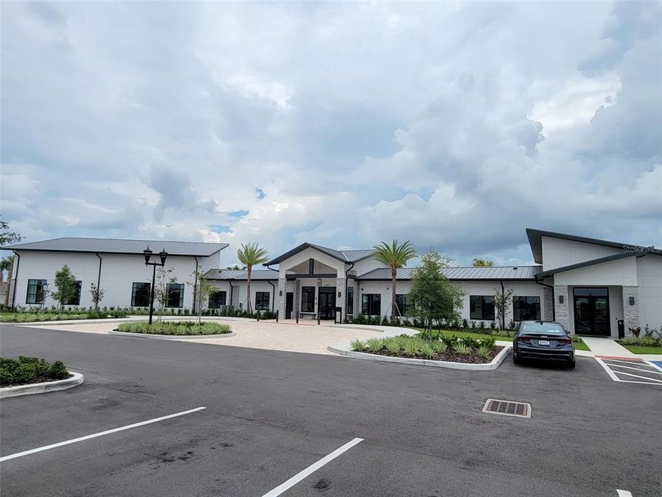 For Rent: $2,300 (3 beds, 2 baths, 1444 Square Feet)