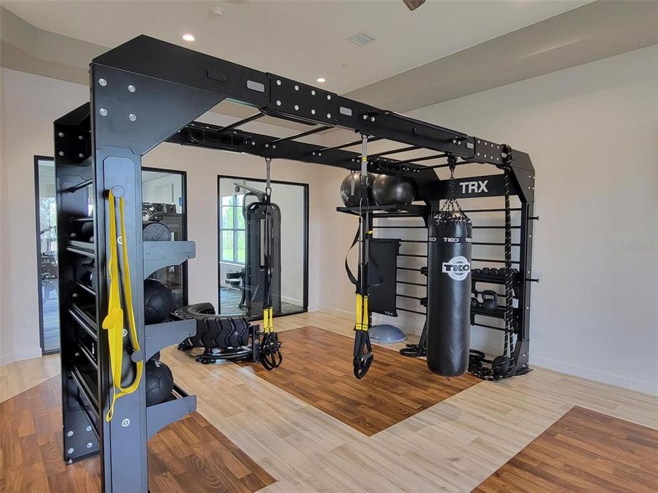 For Rent: $2,300 (3 beds, 2 baths, 1444 Square Feet)