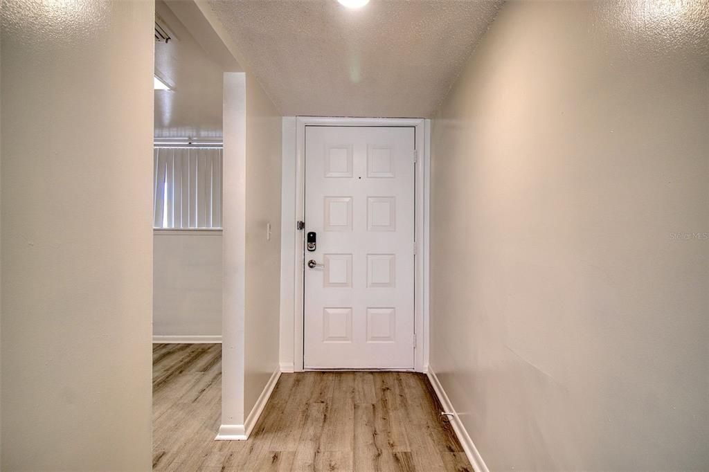 En Renta: $1,650 (2 camas, 2 baños, 1068 Pies cuadrados)