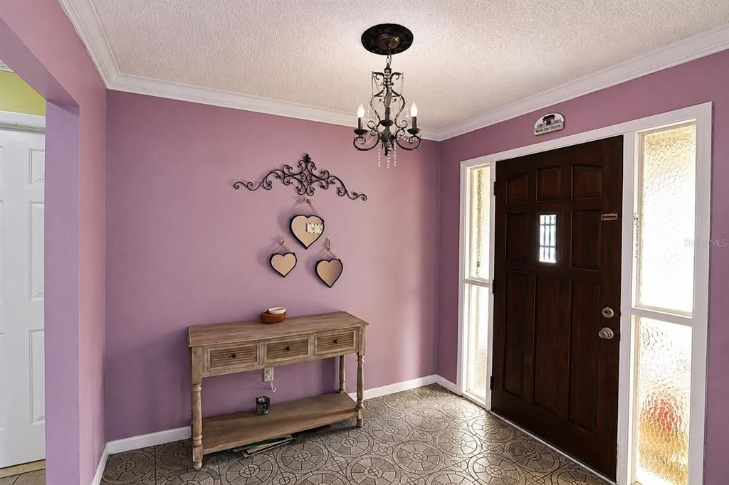 For Sale: $429,000 (3 beds, 3 baths, 2529 Square Feet)