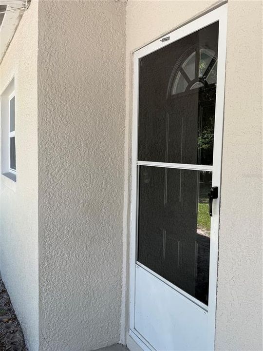 For Rent: $2,400 (4 beds, 2 baths, 1200 Square Feet)