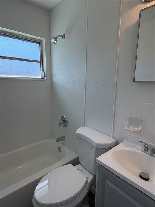 For Rent: $2,400 (4 beds, 2 baths, 1200 Square Feet)