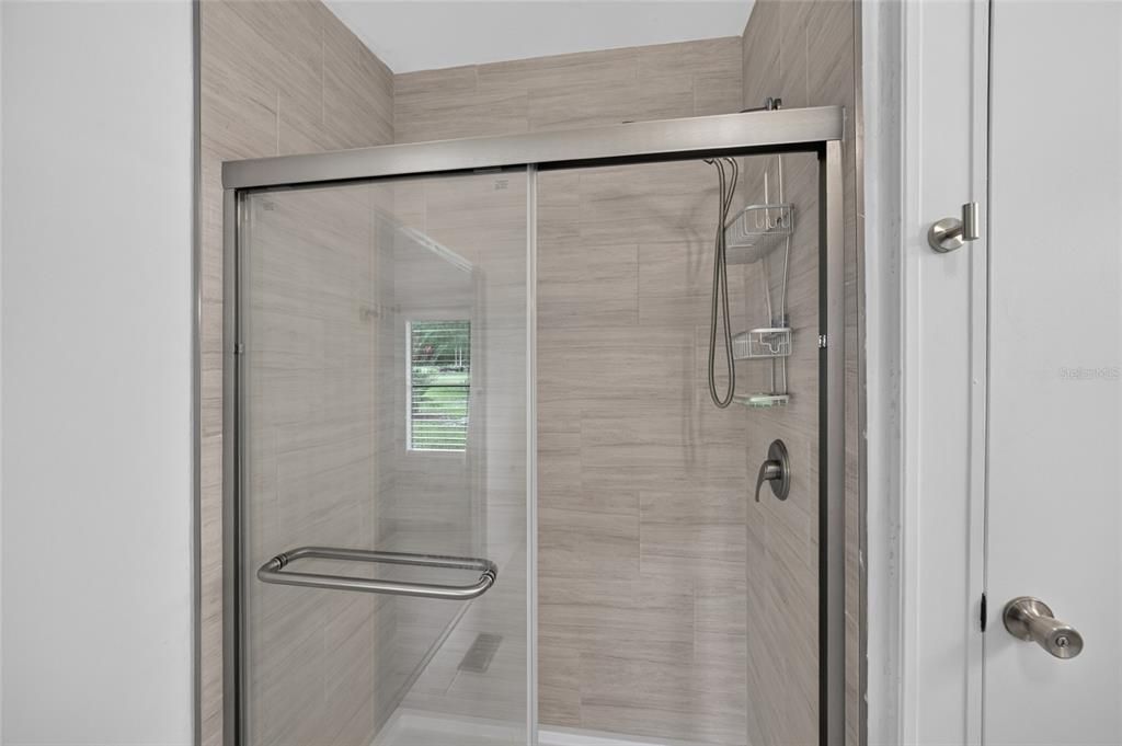 На продажу: $299,900 (3 спален, 2 ванн, 1503 Квадратных фут)