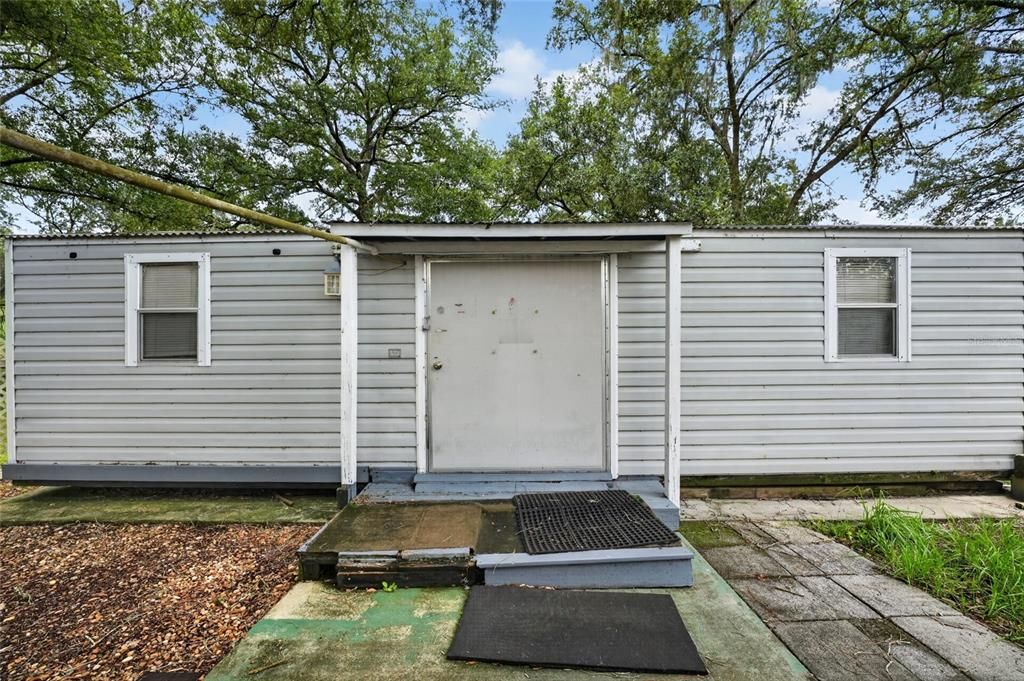 На продажу: $299,900 (3 спален, 2 ванн, 1503 Квадратных фут)