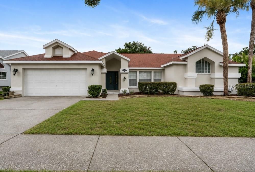 En Venta: $389,900 (4 camas, 3 baños, 2296 Pies cuadrados)