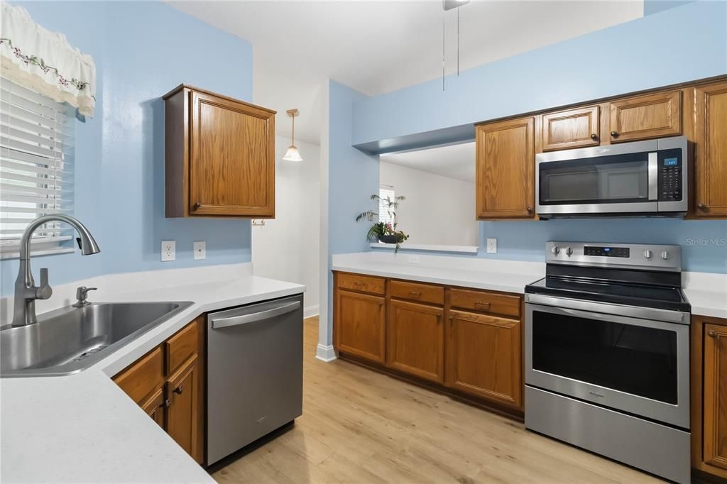En Venta: $319,900 (3 camas, 2 baños, 1062 Pies cuadrados)