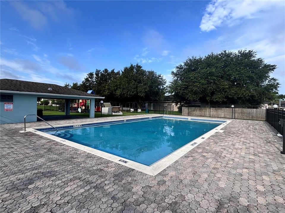 En Venta: $319,900 (3 camas, 2 baños, 1062 Pies cuadrados)