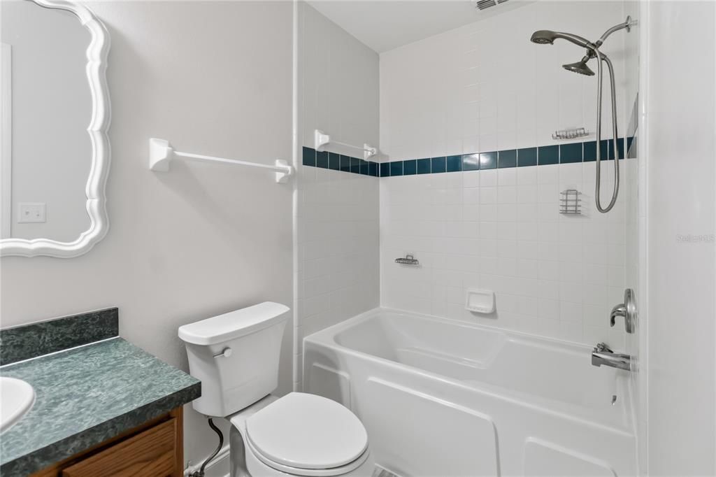 En Venta: $319,900 (3 camas, 2 baños, 1062 Pies cuadrados)