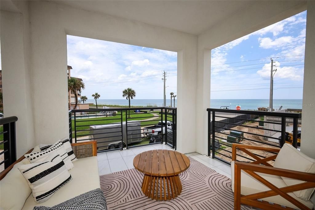 En Venta: $1,571,952 (3 camas, 3 baños, 2586 Pies cuadrados)