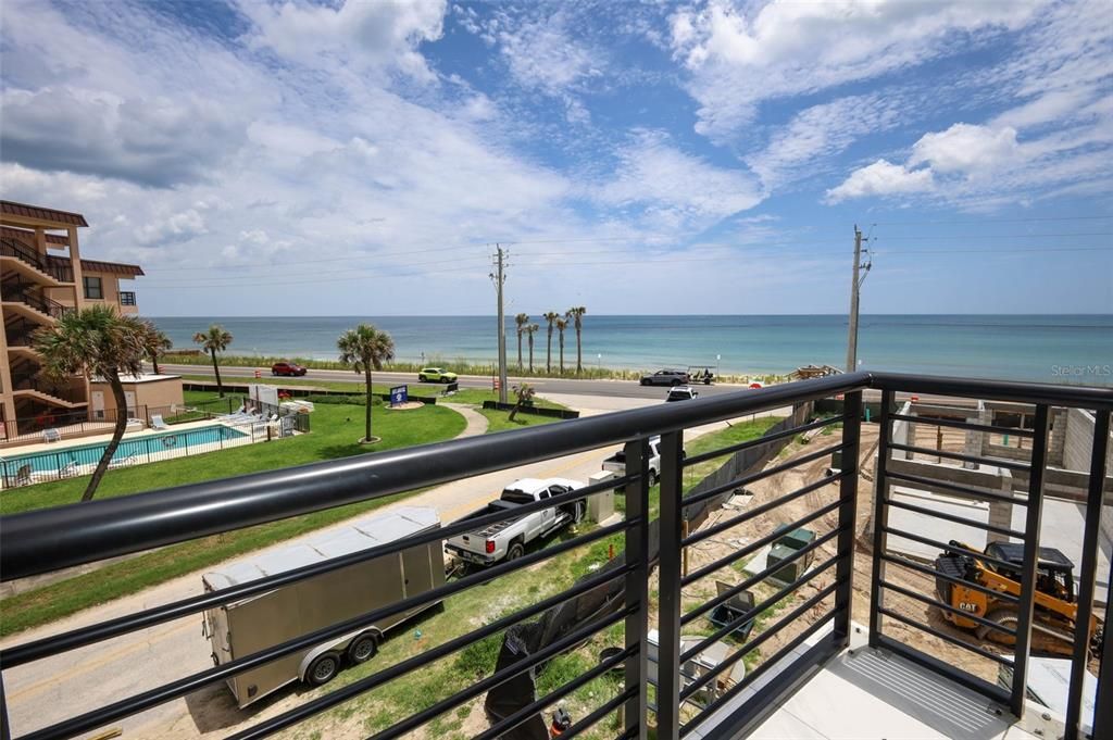 En Venta: $1,571,952 (3 camas, 3 baños, 2586 Pies cuadrados)