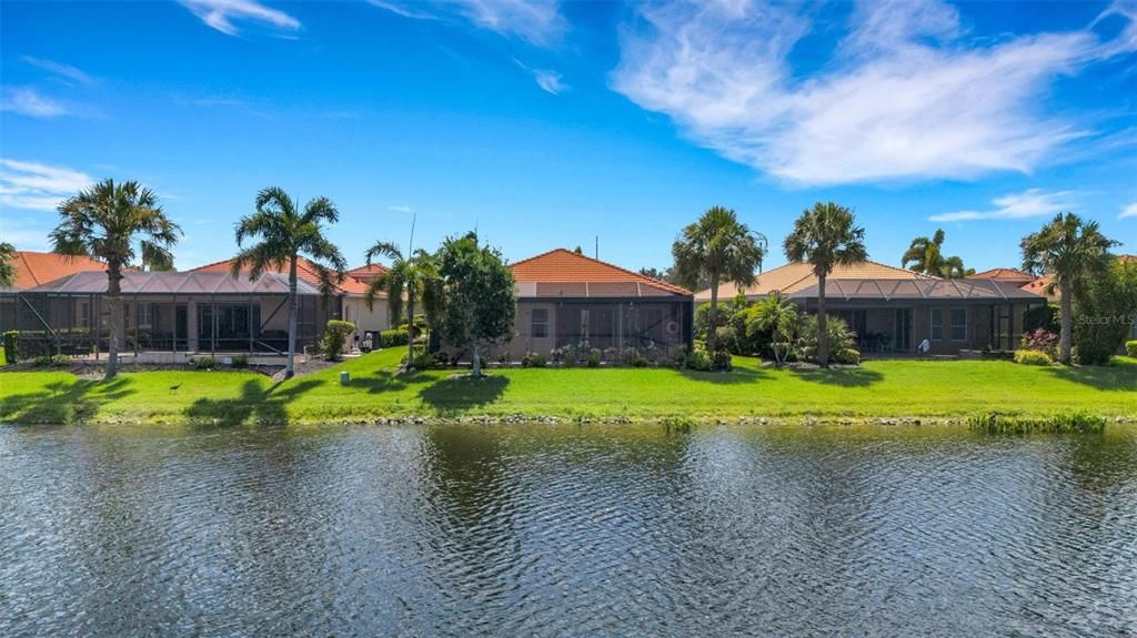 En Venta: $599,900 (2 camas, 2 baños, 1994 Pies cuadrados)