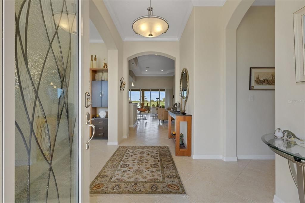 En Venta: $599,900 (2 camas, 2 baños, 1994 Pies cuadrados)