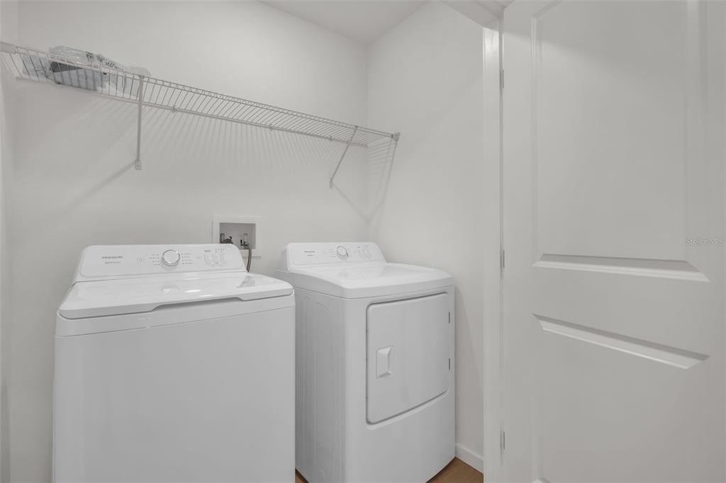 En Renta: $1,900 (3 camas, 2 baños, 1629 Pies cuadrados)