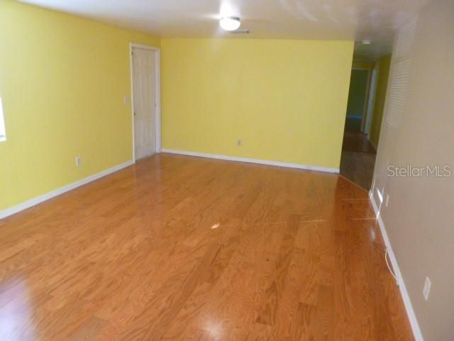 For Rent: $1,995 (3 beds, 2 baths, 1440 Square Feet)