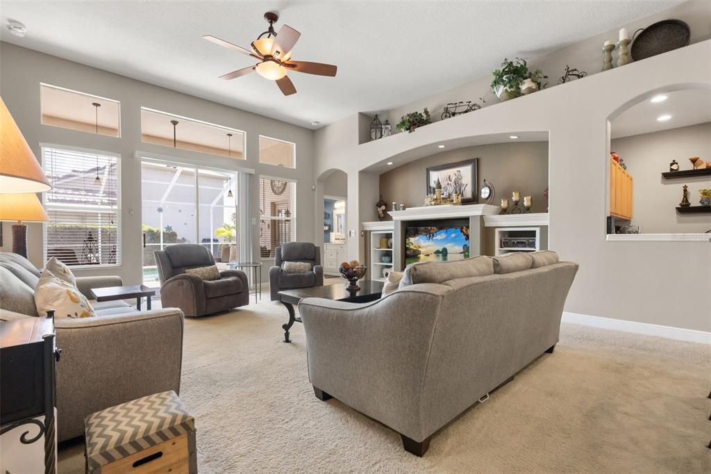 For Sale: $665,000 (4 beds, 3 baths, 2965 Square Feet)