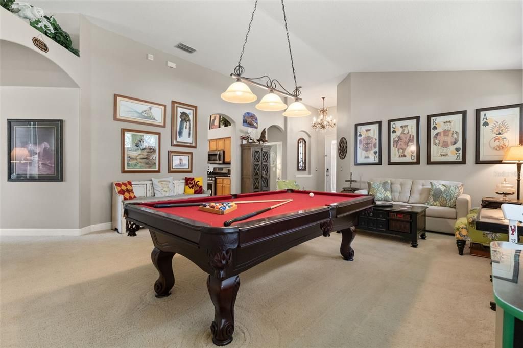 For Sale: $665,000 (4 beds, 3 baths, 2965 Square Feet)