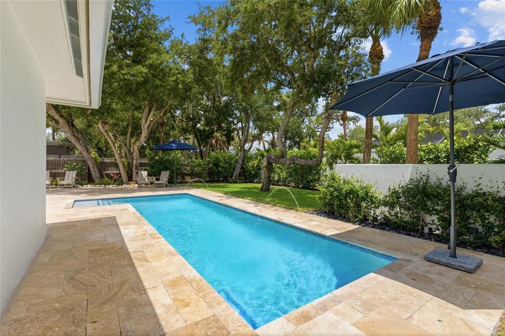 En Venta: $1,300,000 (3 camas, 2 baños, 1542 Pies cuadrados)