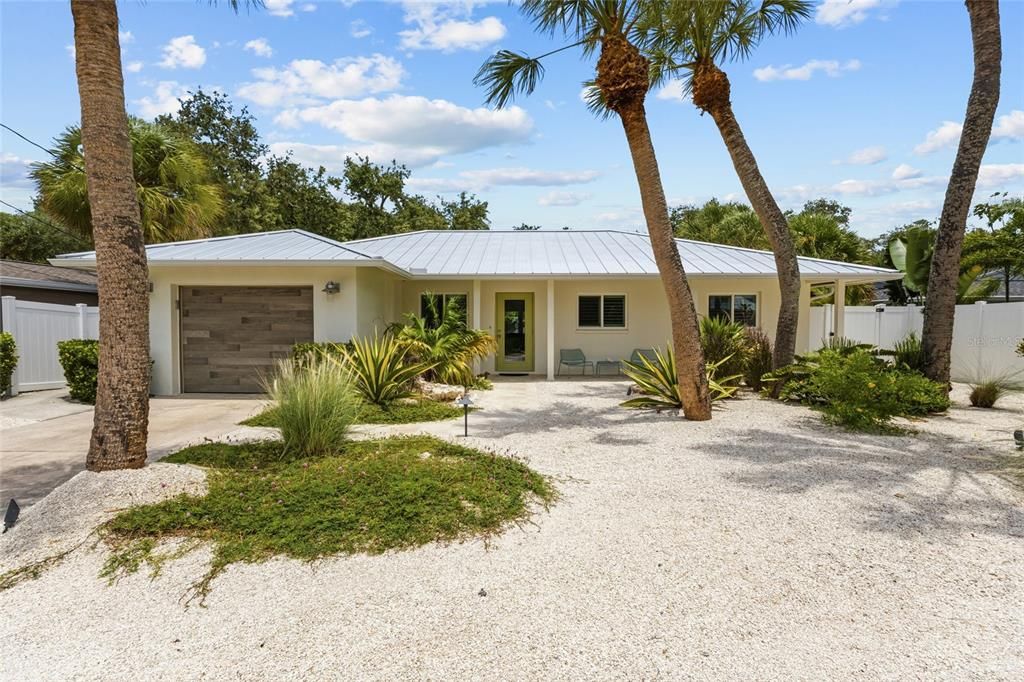 En Venta: $1,300,000 (3 camas, 2 baños, 1542 Pies cuadrados)