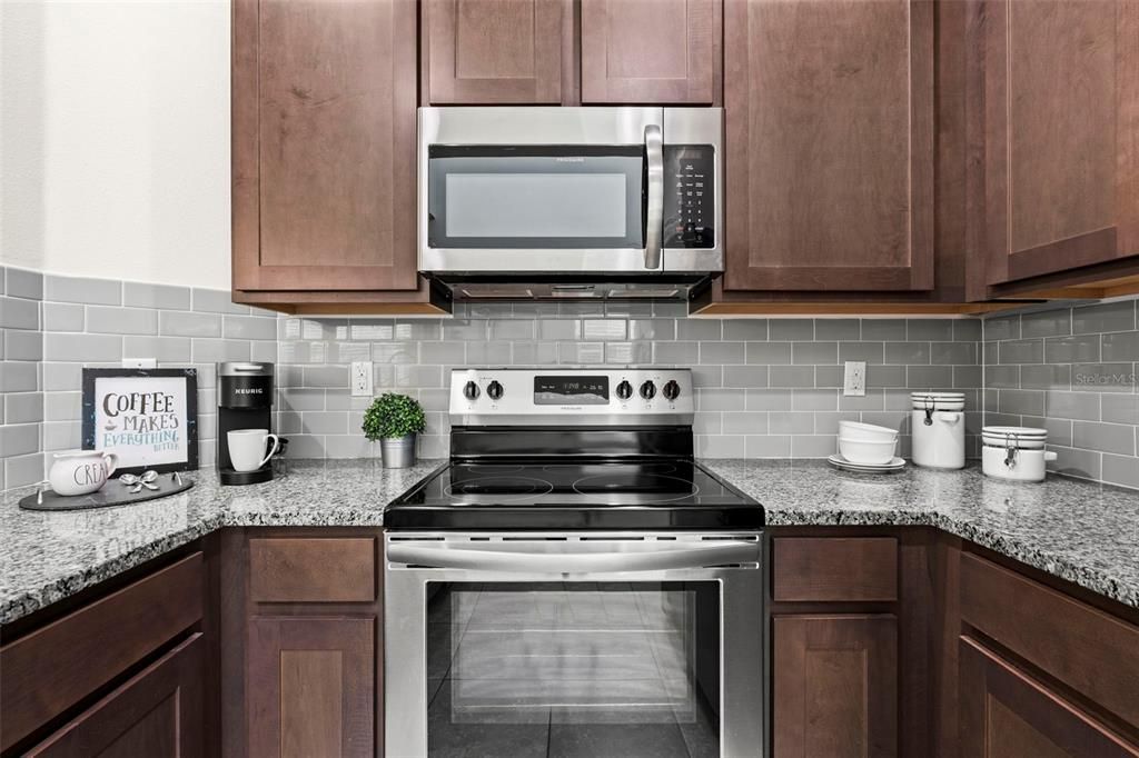 En Venta: $600,000 (3 camas, 2 baños, 2070 Pies cuadrados)