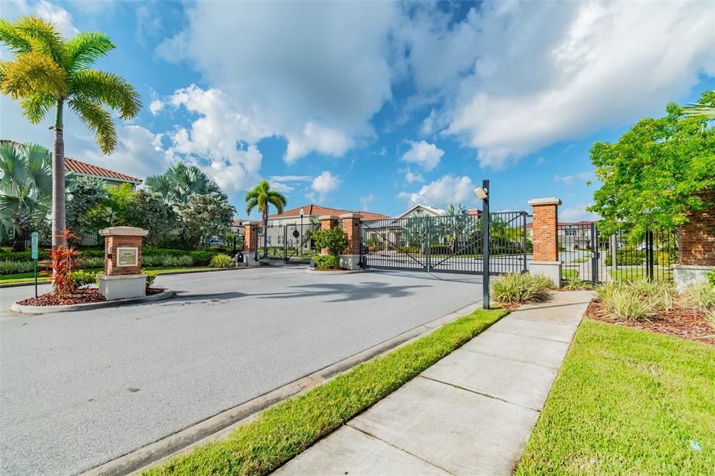 En Venta: $600,000 (3 camas, 2 baños, 2070 Pies cuadrados)