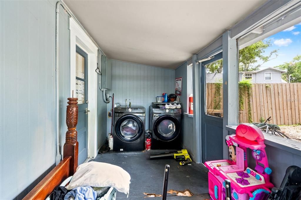 На продажу: $675,000 (4 спален, 4 ванн, 1488 Квадратных фут)