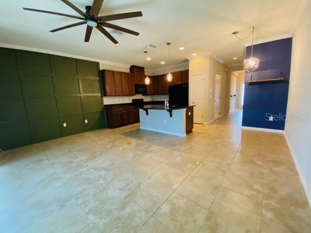For Rent: $2,650 (3 beds, 2 baths, 1420 Square Feet)