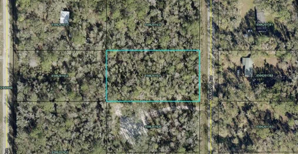 待售: $22,000 (0.93 acres)
