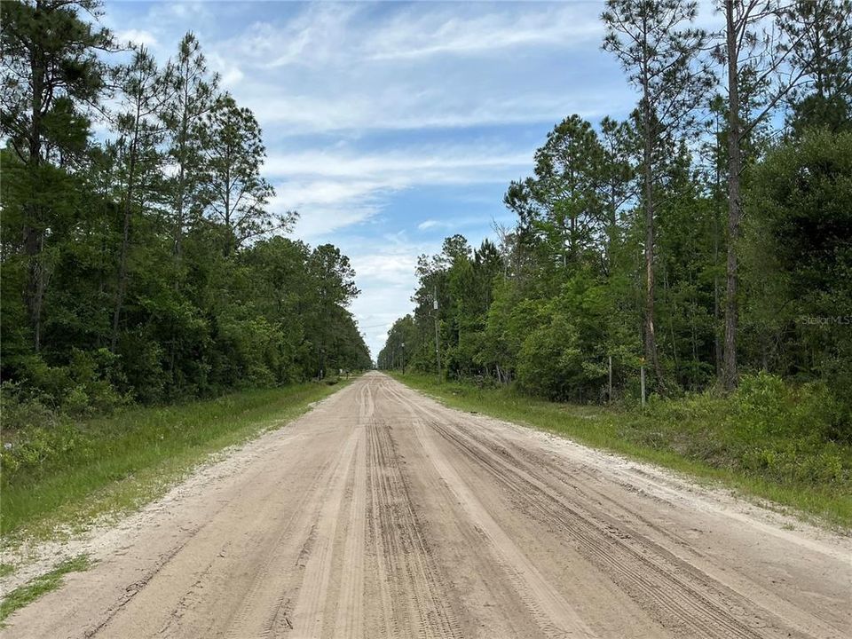 待售: $22,000 (0.93 acres)