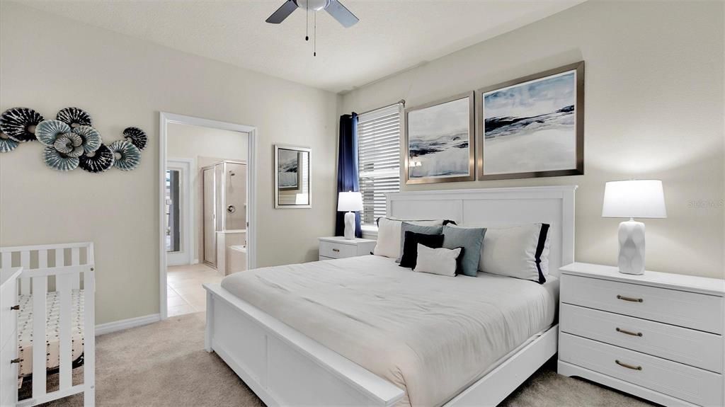 For Sale: $650,000 (7 beds, 5 baths, 3234 Square Feet)