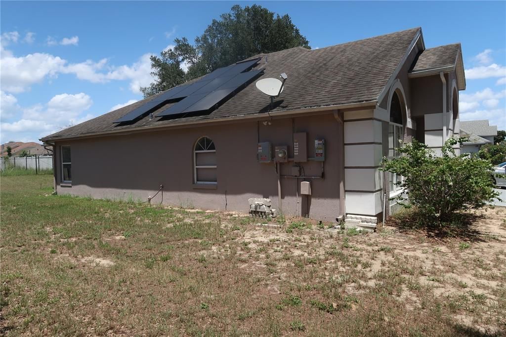 En Venta: $429,000 (3 camas, 2 baños, 2267 Pies cuadrados)