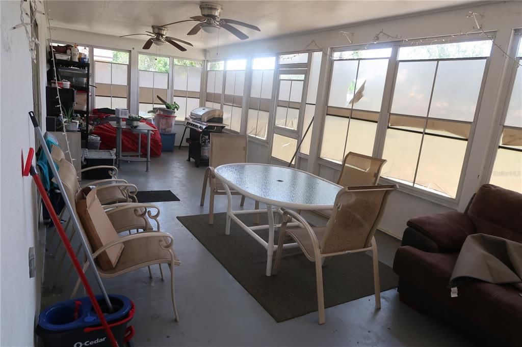 En Venta: $429,000 (3 camas, 2 baños, 2267 Pies cuadrados)