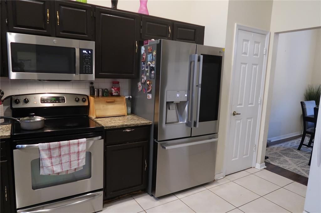 En Venta: $429,000 (3 camas, 2 baños, 2267 Pies cuadrados)