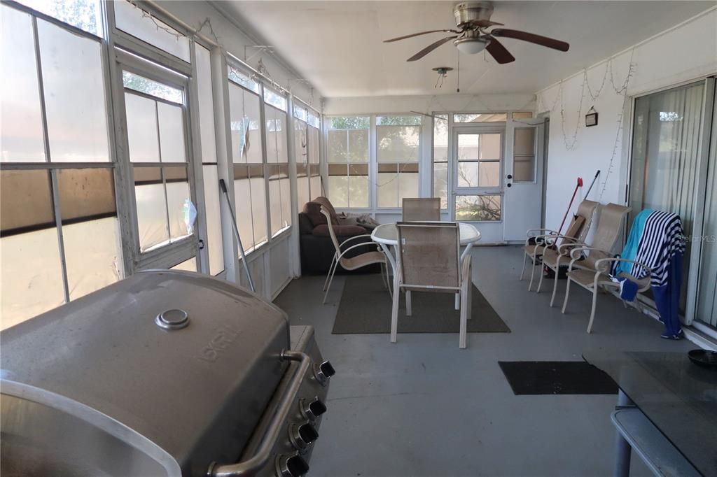 En Venta: $429,000 (3 camas, 2 baños, 2267 Pies cuadrados)