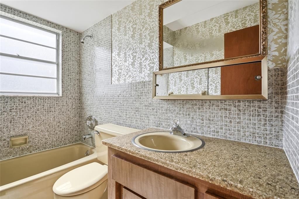 En Venta: $469,000 (3 camas, 2 baños, 1737 Pies cuadrados)