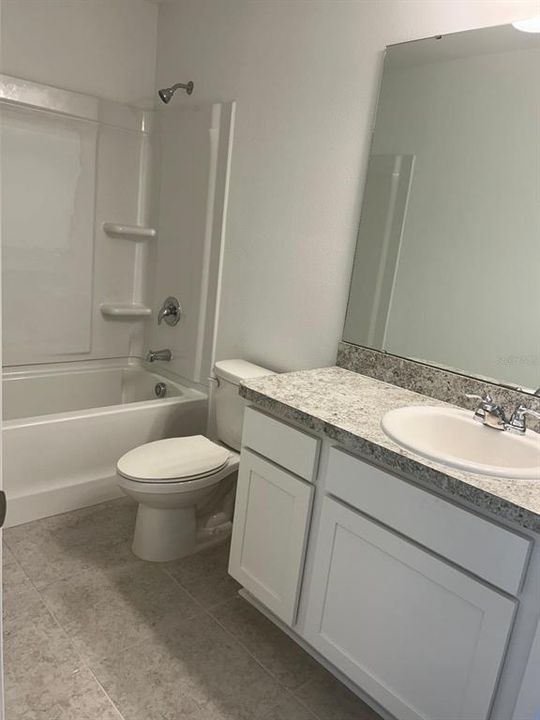 В аренду: $1,900 (3 спален, 2 ванн, 1480 Квадратных фут)