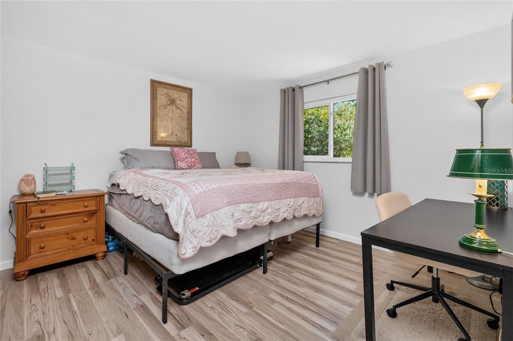 En Venta: $298,000 (2 camas, 1 baños, 936 Pies cuadrados)