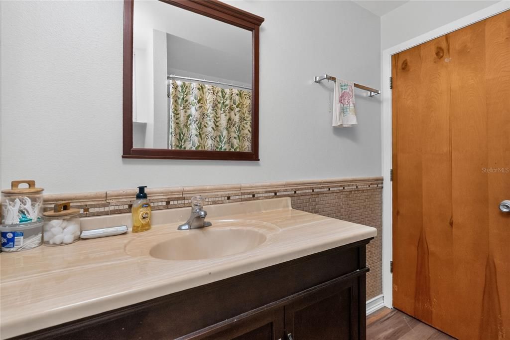 En Venta: $298,000 (2 camas, 1 baños, 936 Pies cuadrados)