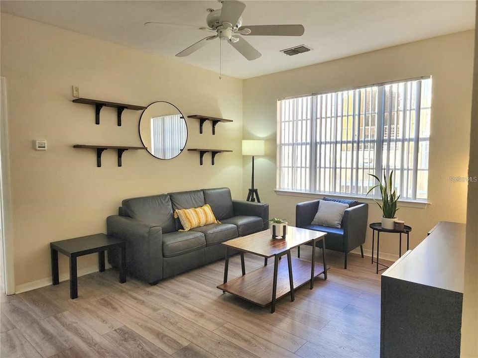 В аренду: $1,250 (1 спален, 1 ванн, 615 Квадратных фут)