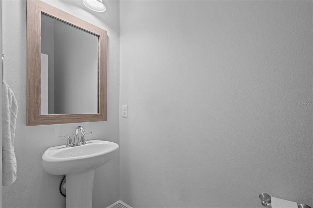 В аренду: $4,500 (4 спален, 3 ванн, 2845 Квадратных фут)