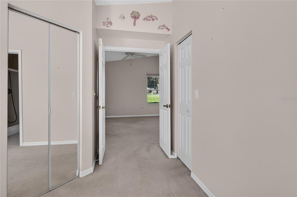 En Venta: $229,900 (3 camas, 2 baños, 1736 Pies cuadrados)