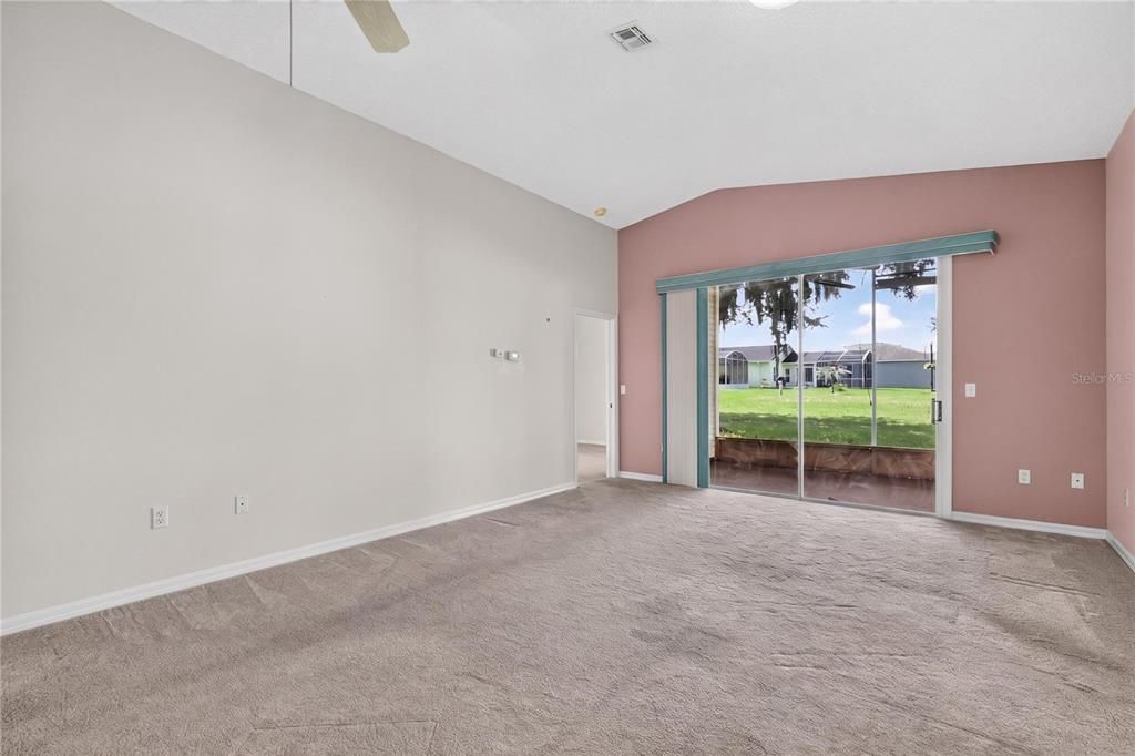 En Venta: $229,900 (3 camas, 2 baños, 1736 Pies cuadrados)