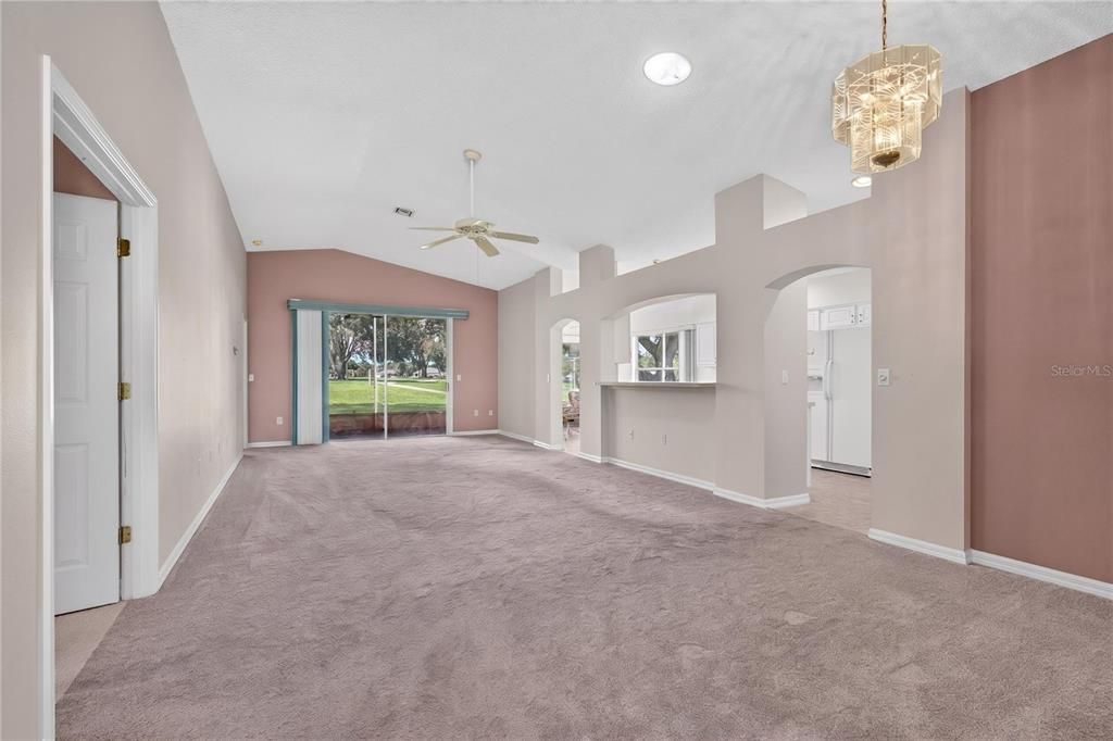 En Venta: $229,900 (3 camas, 2 baños, 1736 Pies cuadrados)